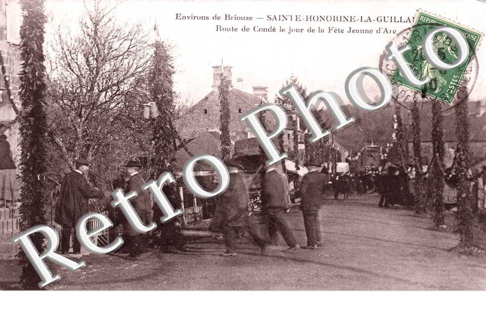 Route de Condé le jour de la Fête Jeanne d&#039;Arc
