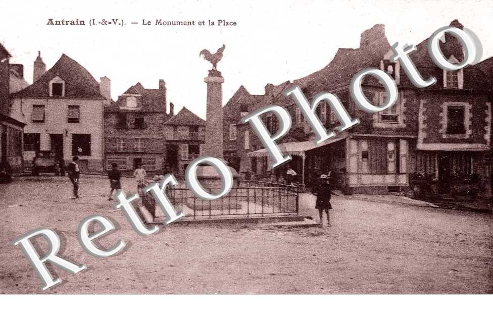 le monument et la place