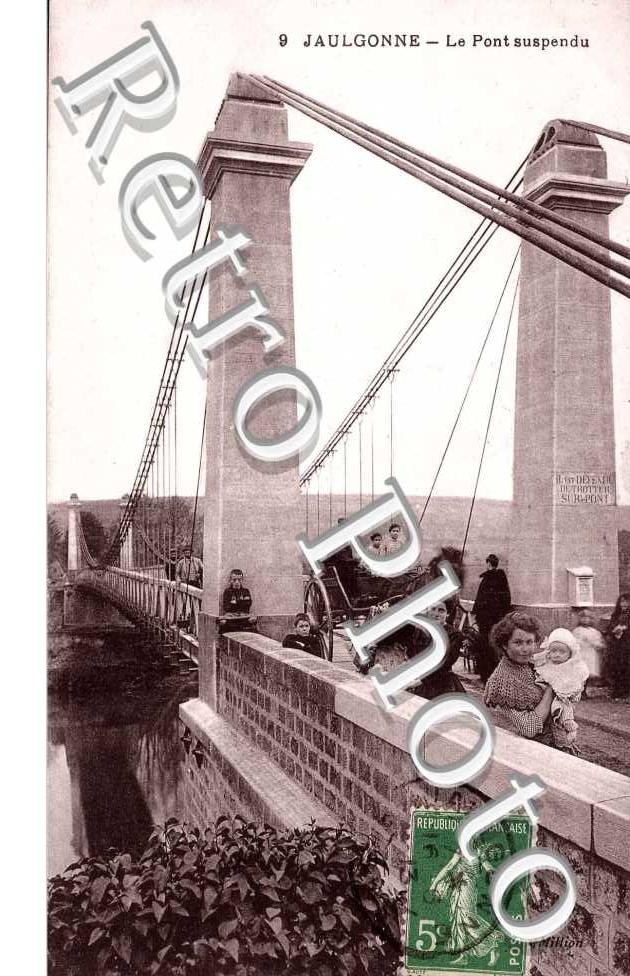 Le pont suspendu