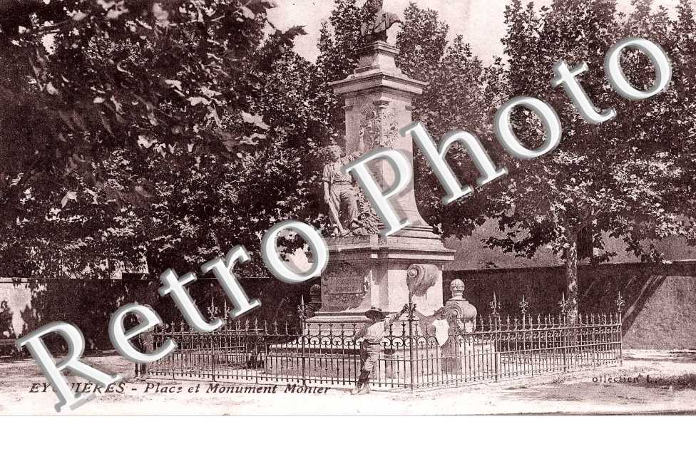 Place et monument Monier