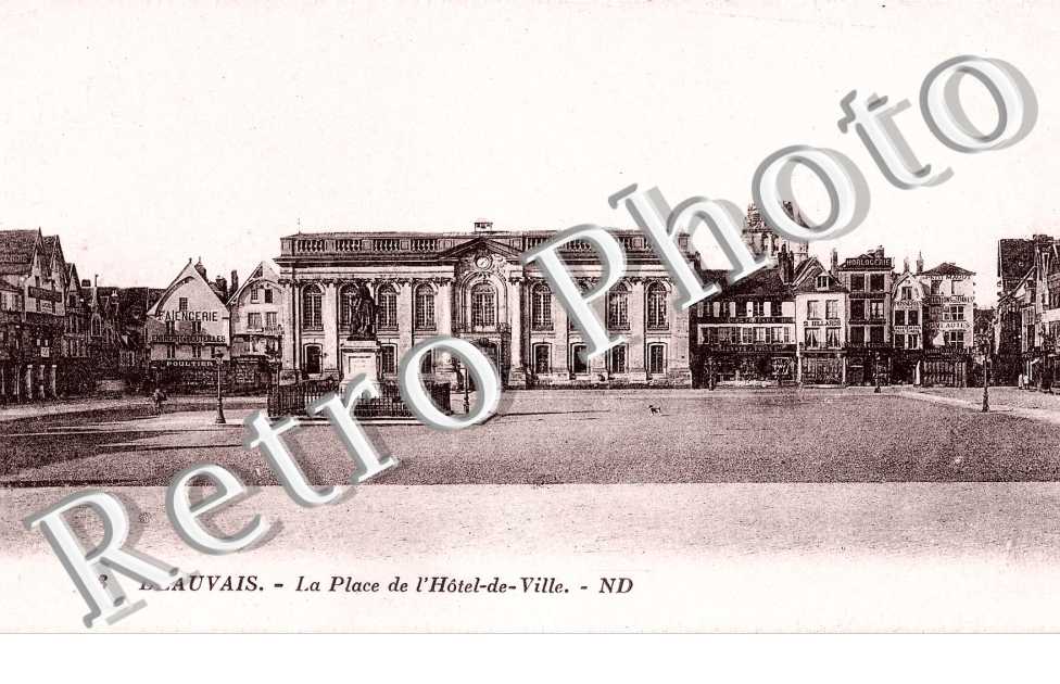 PLACE DE L&#039;HOTEL DE VILLE