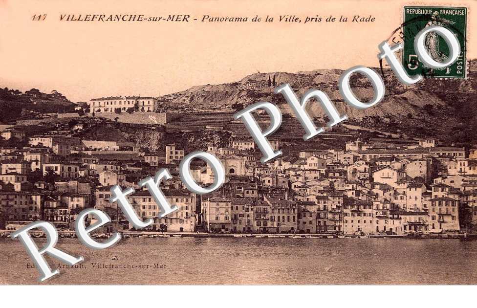 PANORAMA DE LA VILLE PRIS DE LA RADE