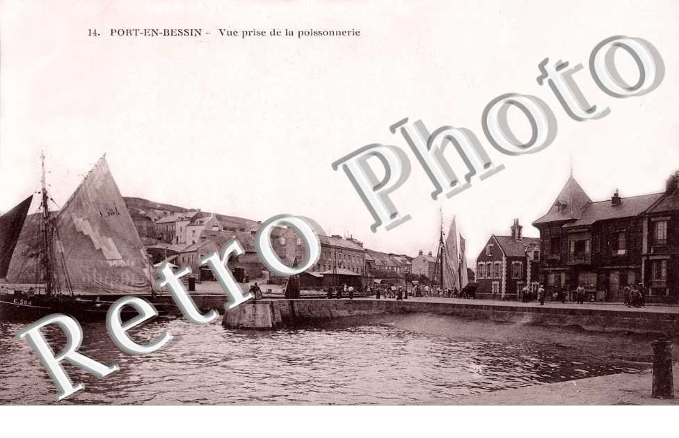 Vue prise de la poissonnerie