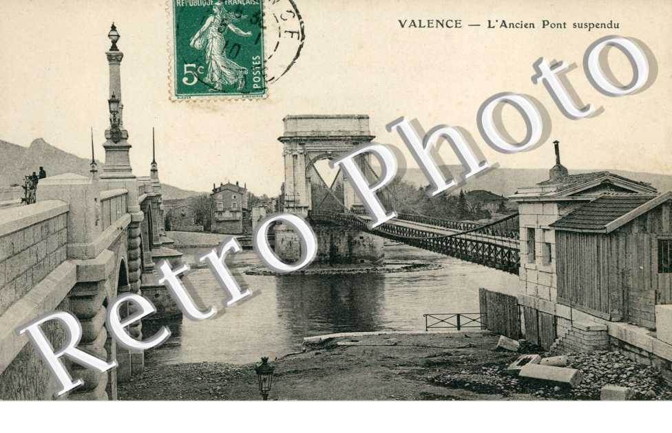 L'ancien pont suspendu