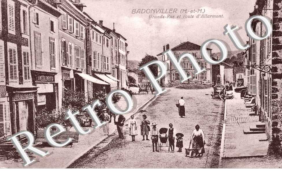 Grande rue et Route d'Allarmont