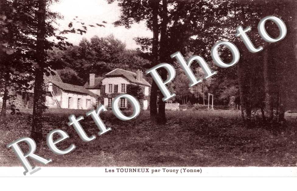 Les Tourneux