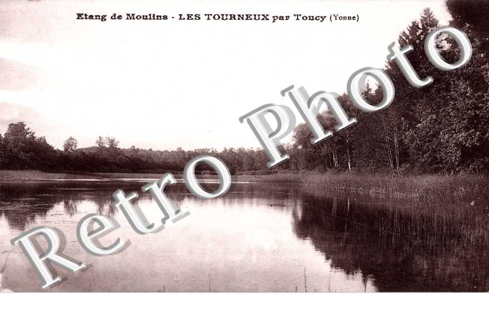 LES TOURNEUX