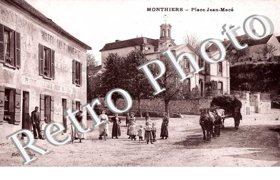 Place Jean-mace