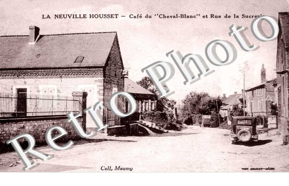 cafe du Cheval Blanc et rue de la sucrerie