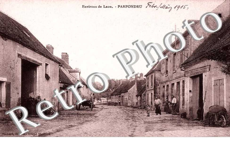 (une rue)