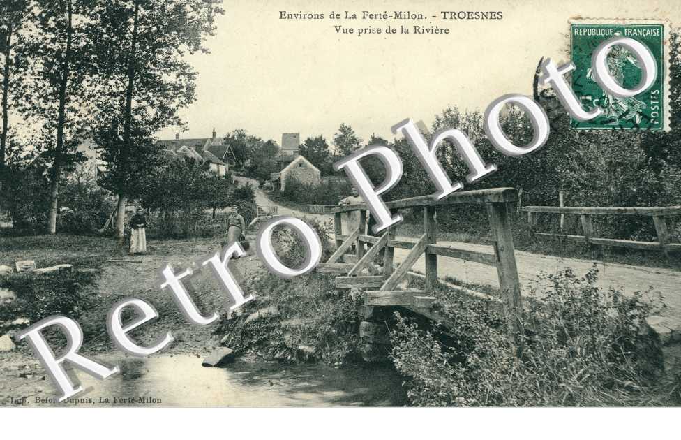 Vue prise de la Riviere