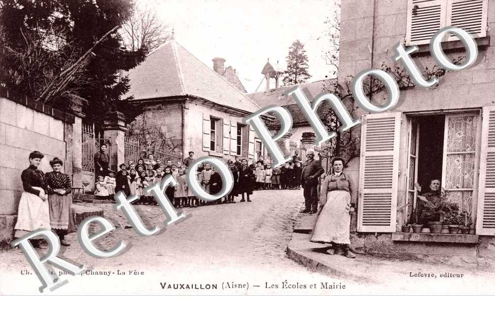 Les ecoles et la mairie