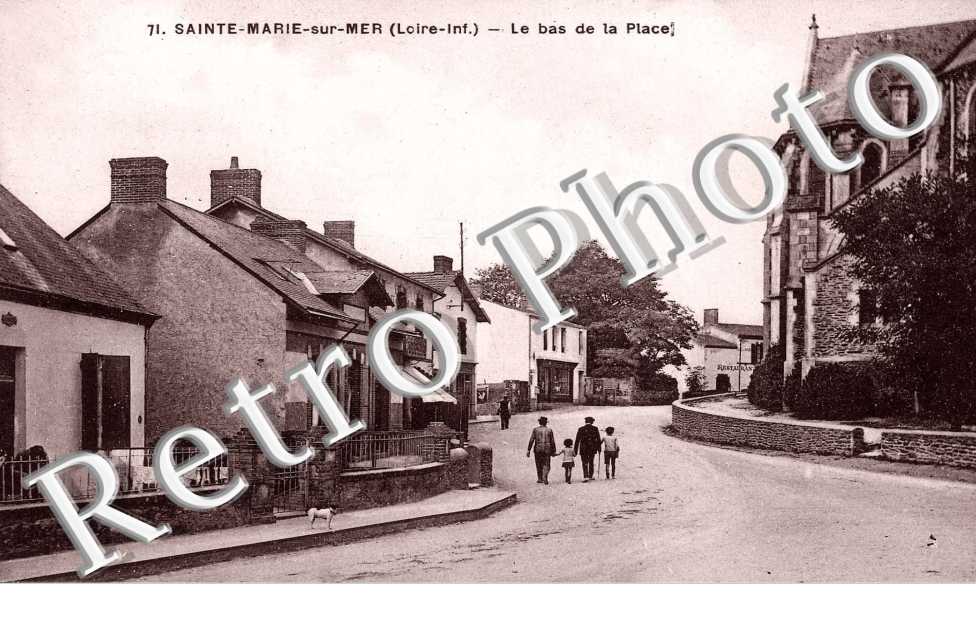 Le Bas de la Place