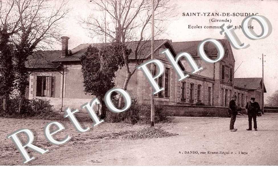 Ecoles communales et mairie