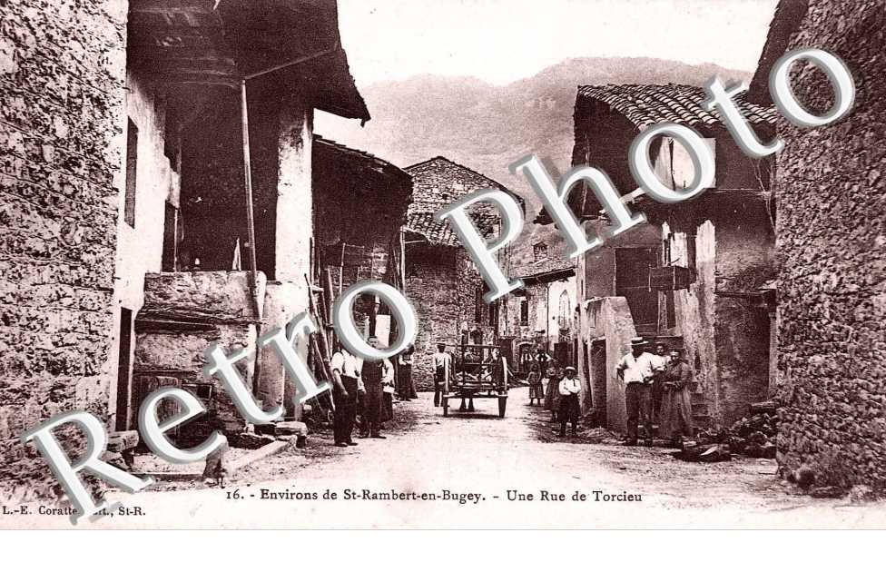 Une rue de Torcieu
