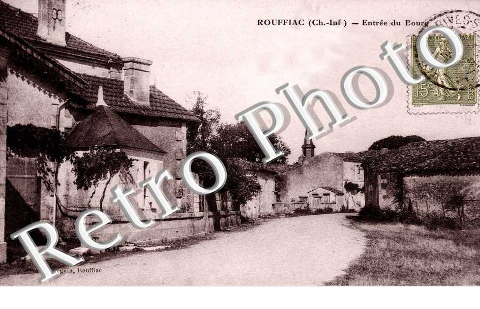 ENTREE DU BOURG