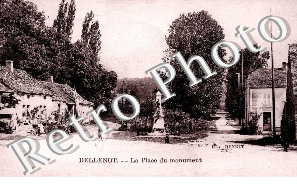 la Place du monument