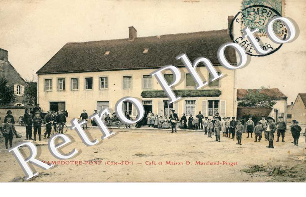 cafe et maison D. Marchand-Pinget CHAMPDOTRE-PONT