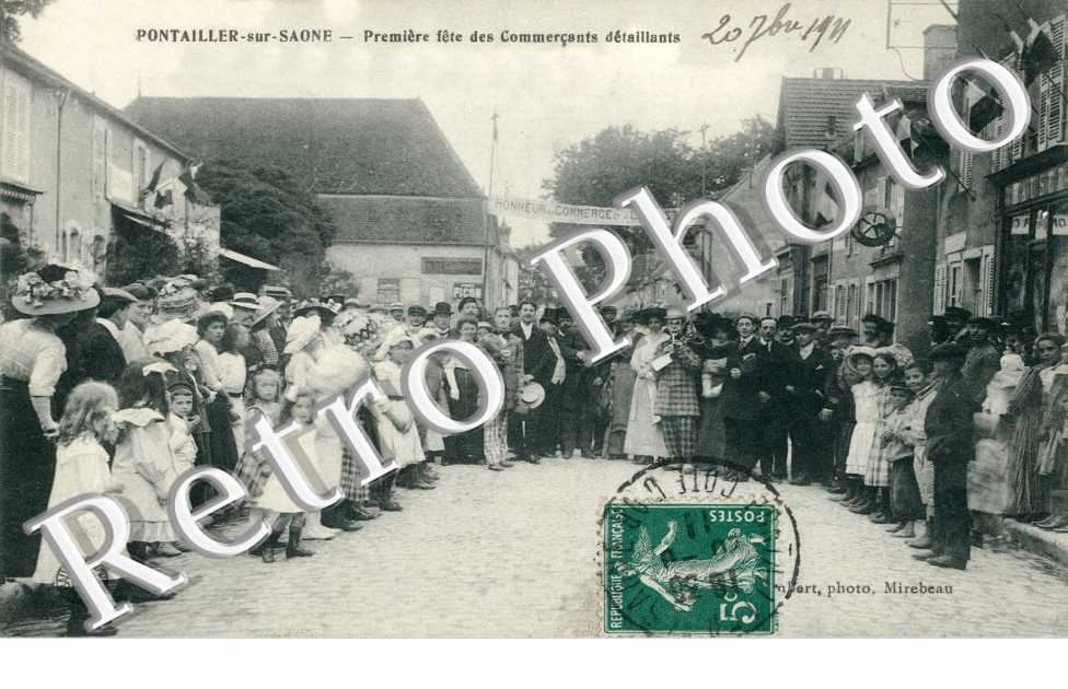 Premiere fetes des commercants detaillants