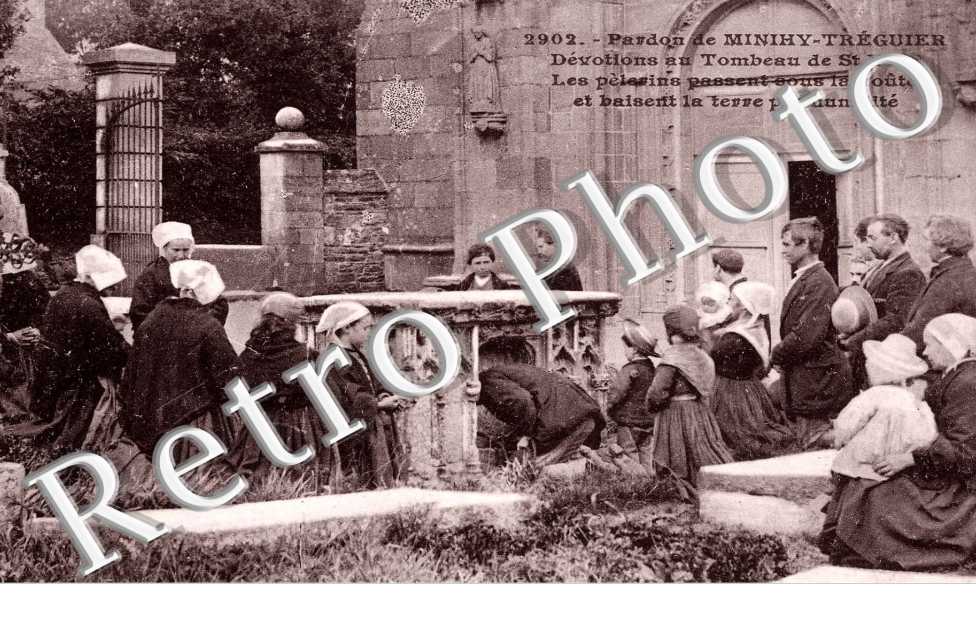 Devotions au Tombeau de Saint Yves