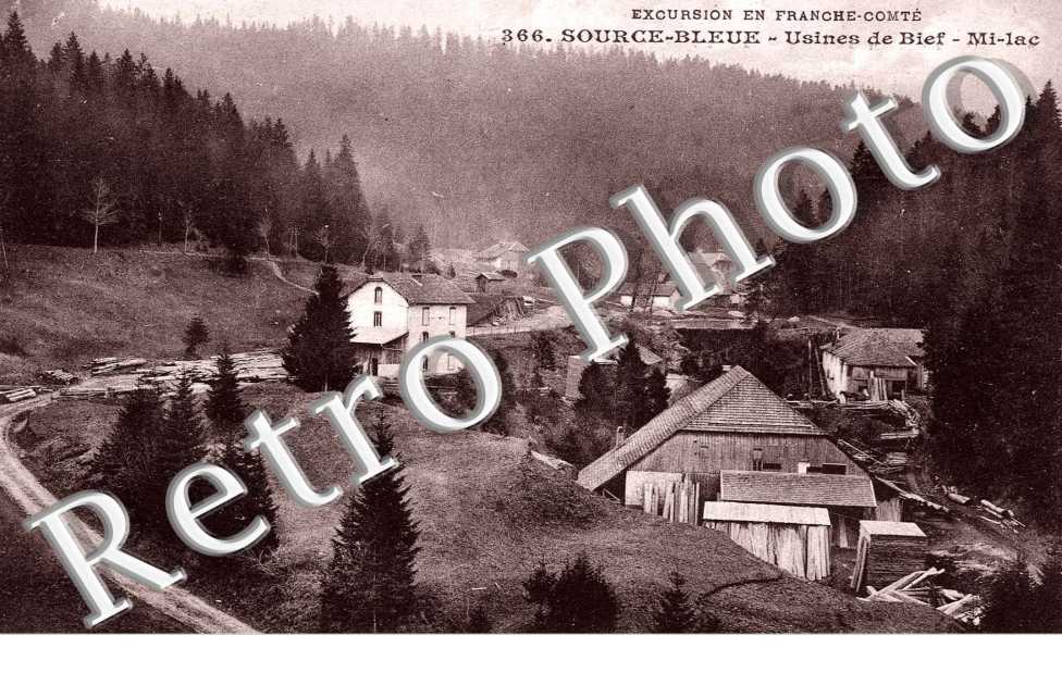 Source Bleue et les Usines