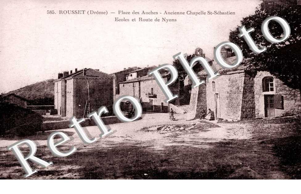Place des Auches - Ecoles et route de Nyons