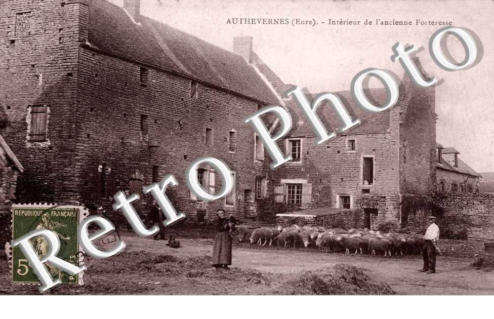 Interieur de l&#039;ancienne forteresse