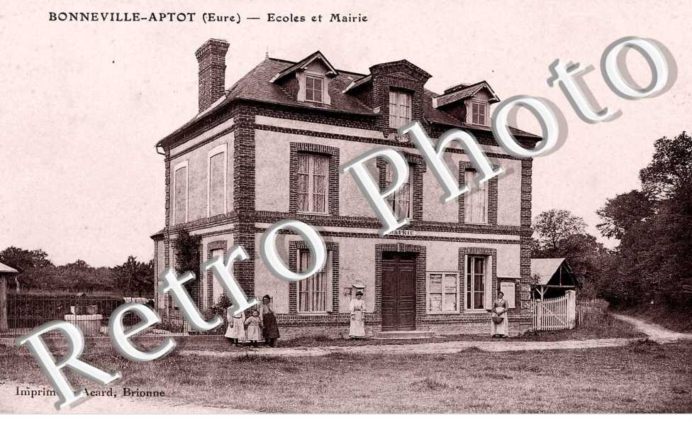 Ecoles et mairie