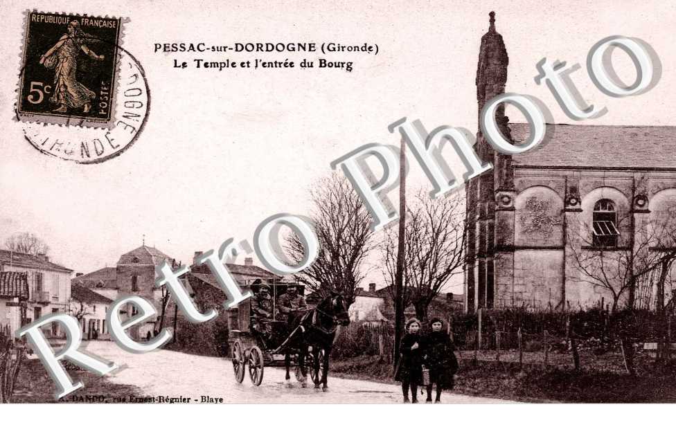 Le Temple et l&#039;eentree du bourg