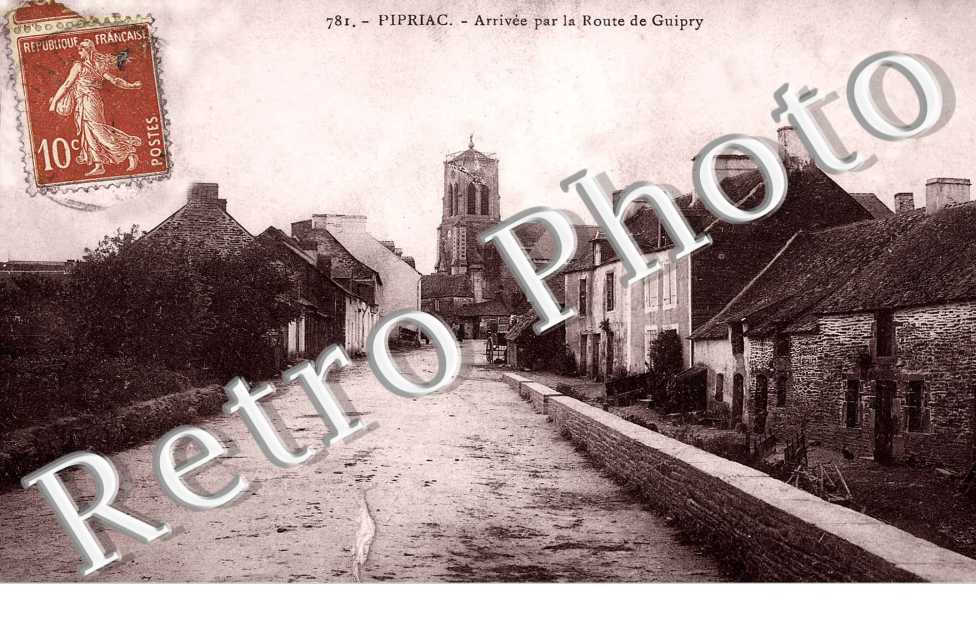 Arrivée par la Route de Guipry