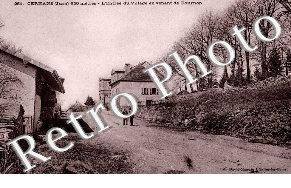 Entree du Village