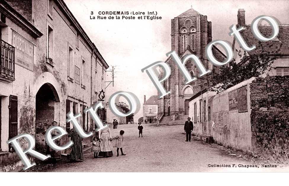 La Rue de la Poste et l&#039;Eglise