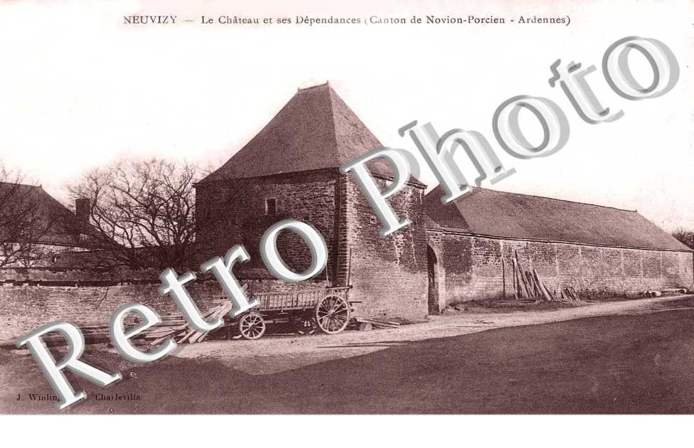 le chateau et ses dependances