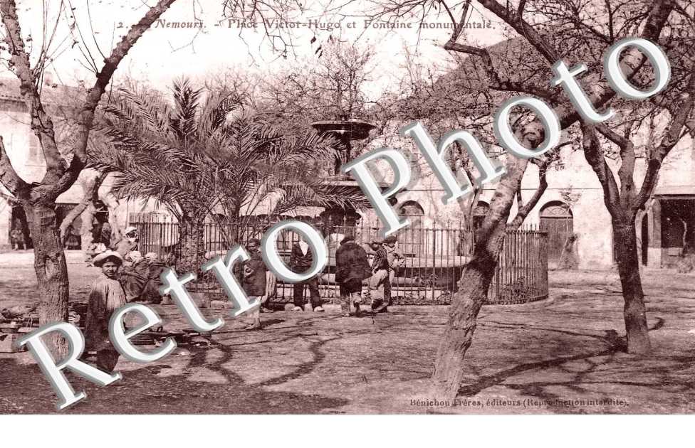 Place Victor-Hugo et fontaine monumentale