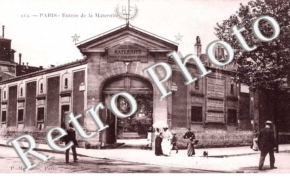Entree de la Maternite