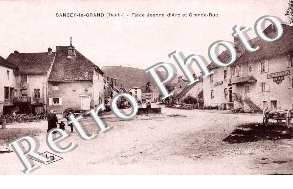 place Jeanne d&#039;Arc et Grande Rue