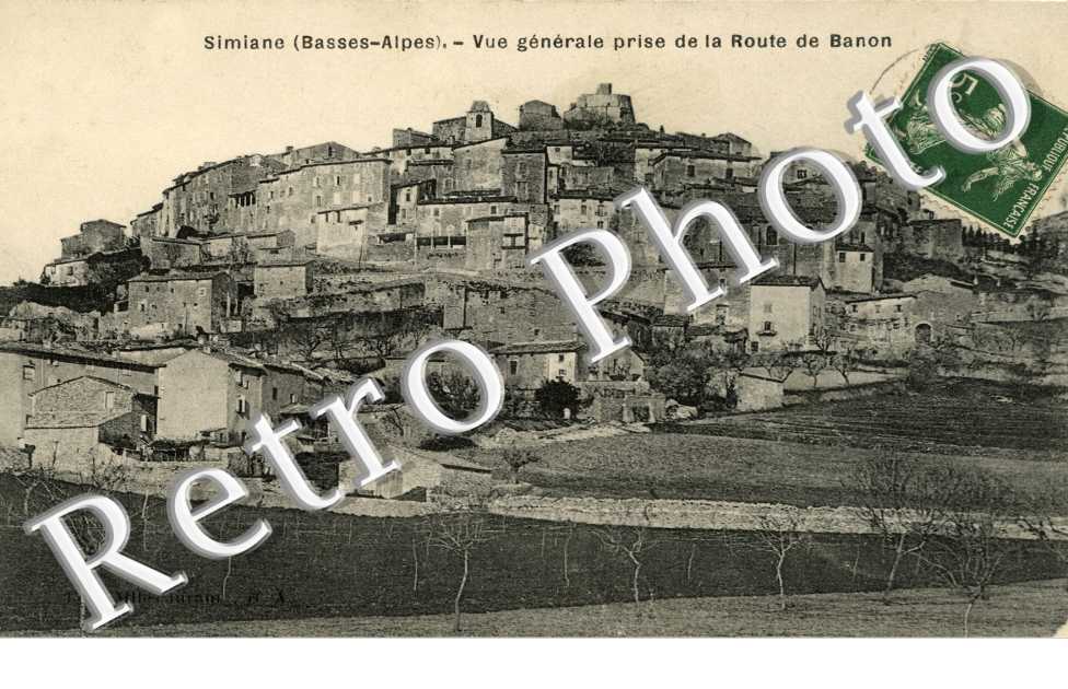 Vue generale prise de la route de Banon
