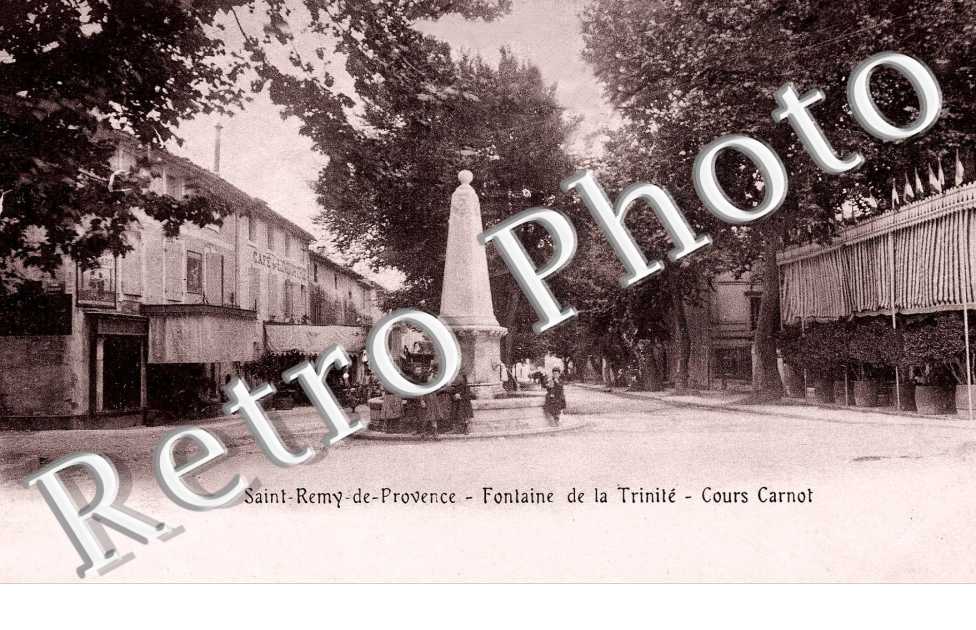 Fontaine de la trinite - cours Carnot