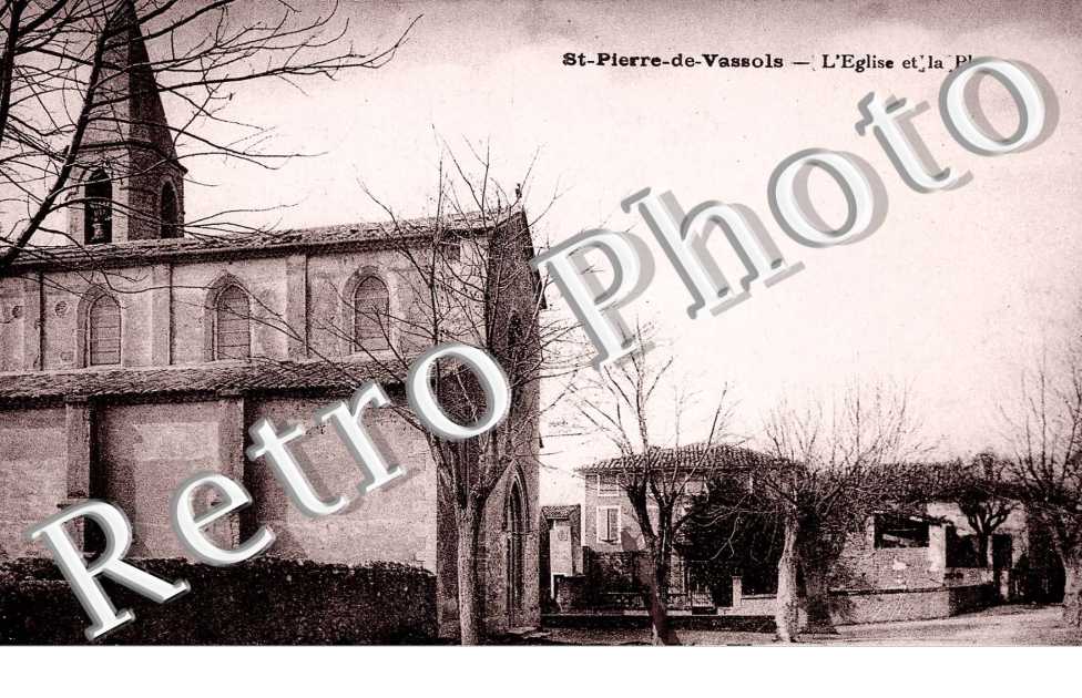 L'eglise et la place