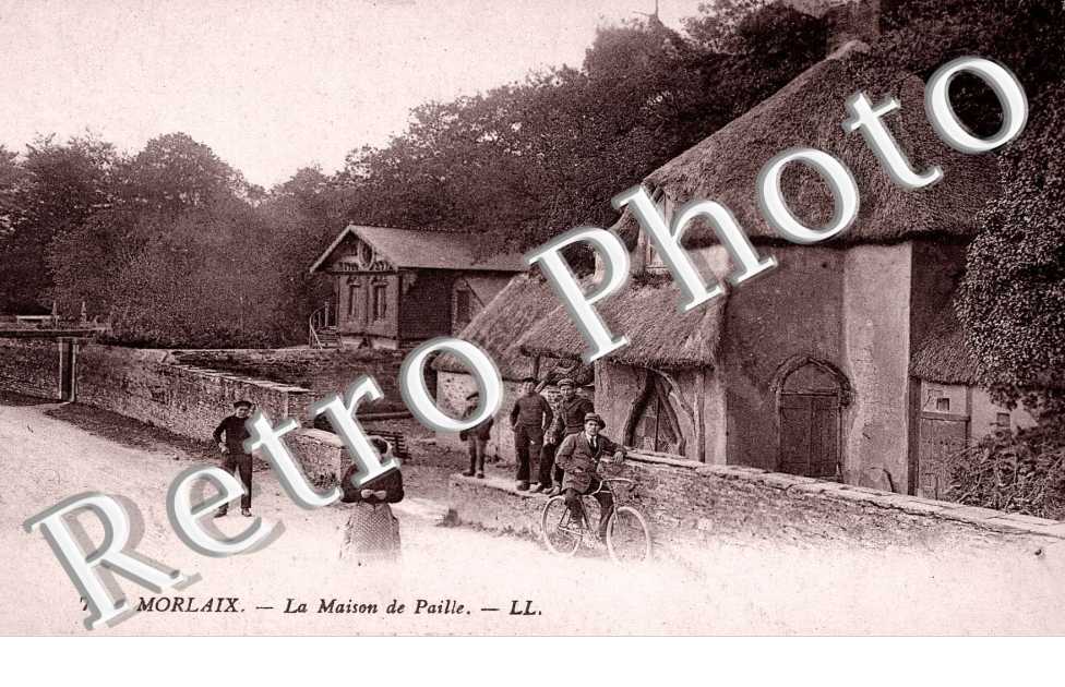 LA MAISON DE PAILLE
