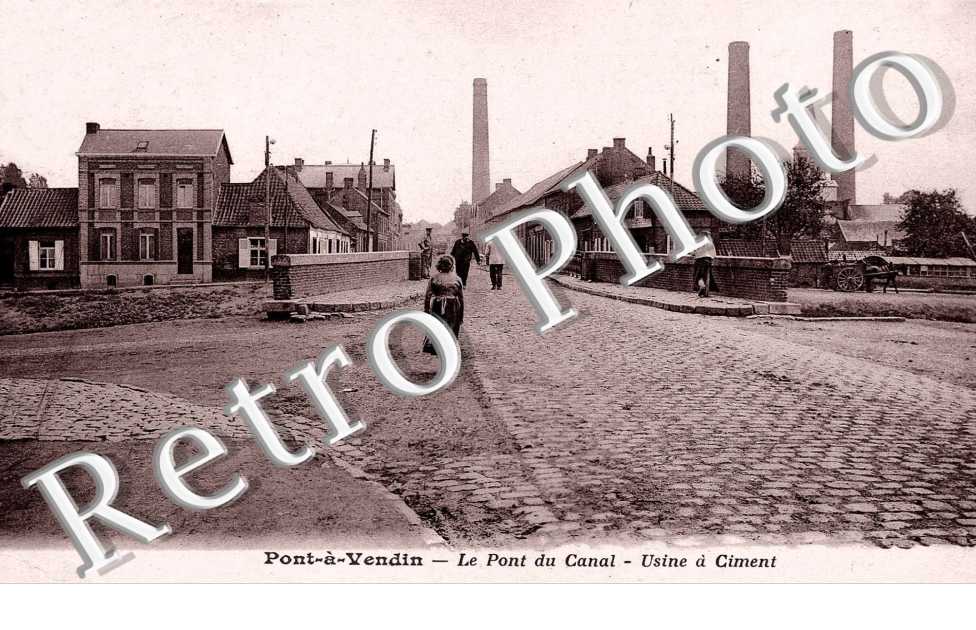Le pont du canal - usine a ciment