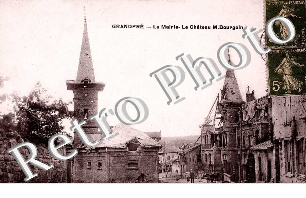 la mairie, le chateau M. Bourgoin