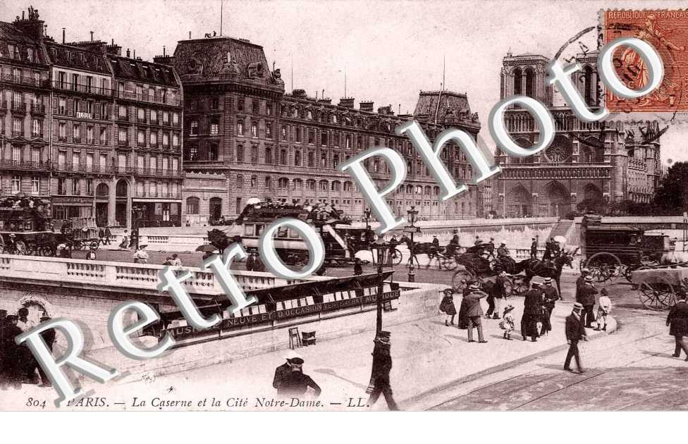 LA CASERNE ET LA CITE NOTRE DAME