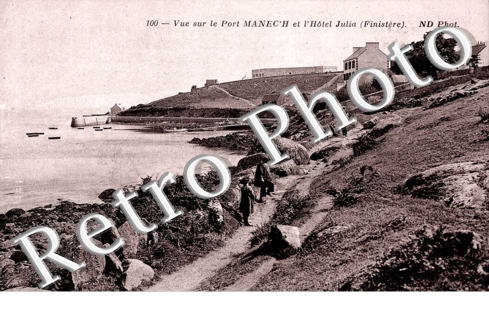 VUE SUR LE PORT