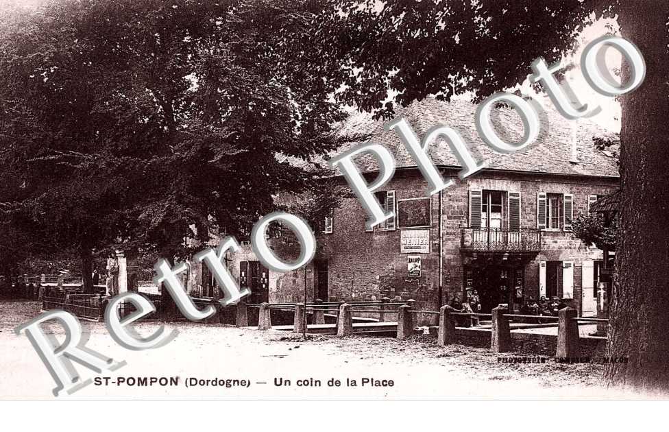 Un coin de la place
