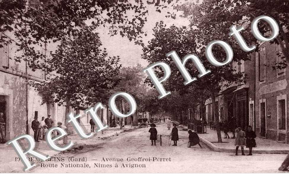 Avenue Geoffroi Perret 