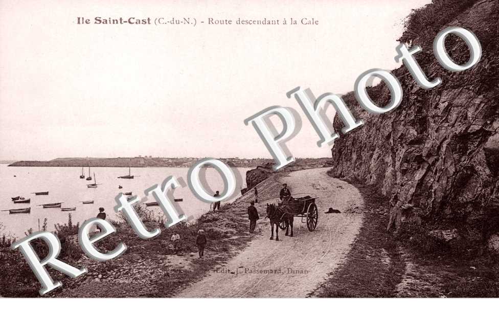 Route descendant à la cale