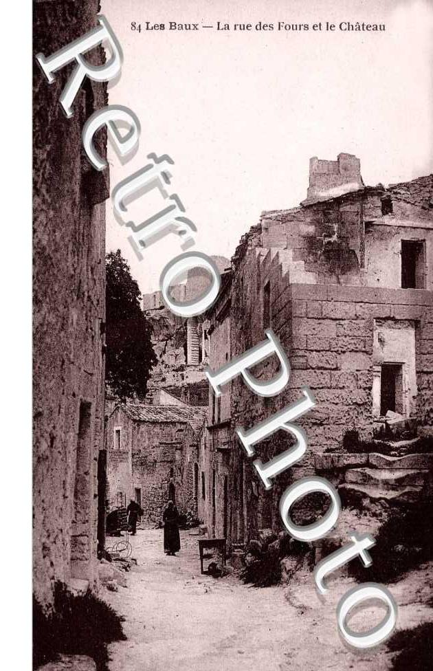 la rue des Fours et le chatea