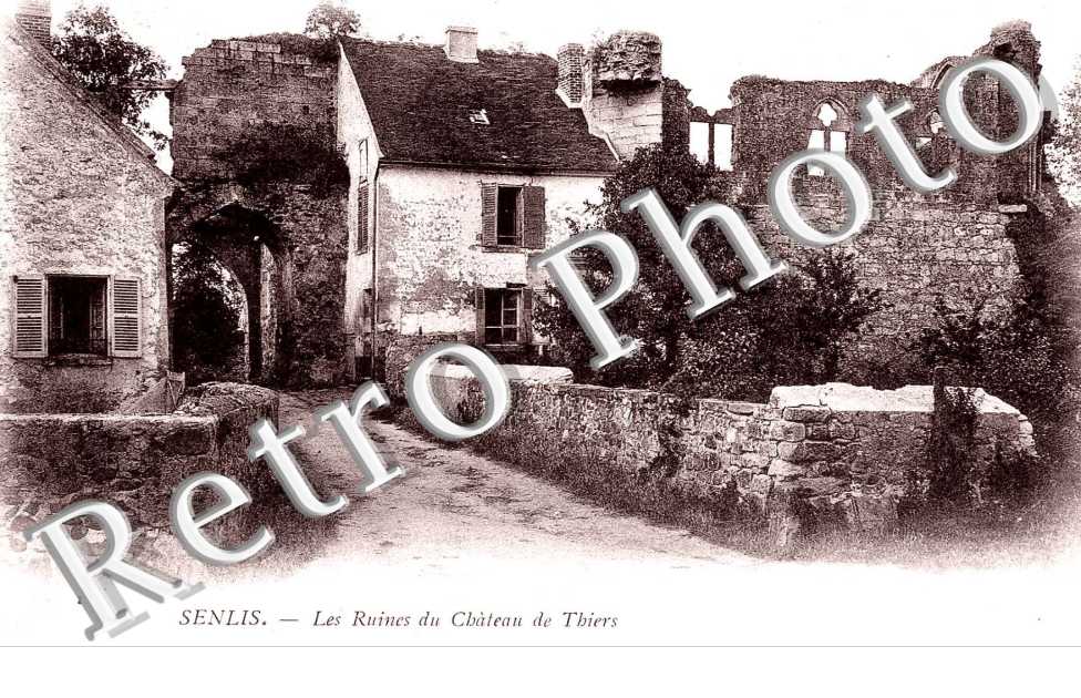 les ruines du chateau de Thiers