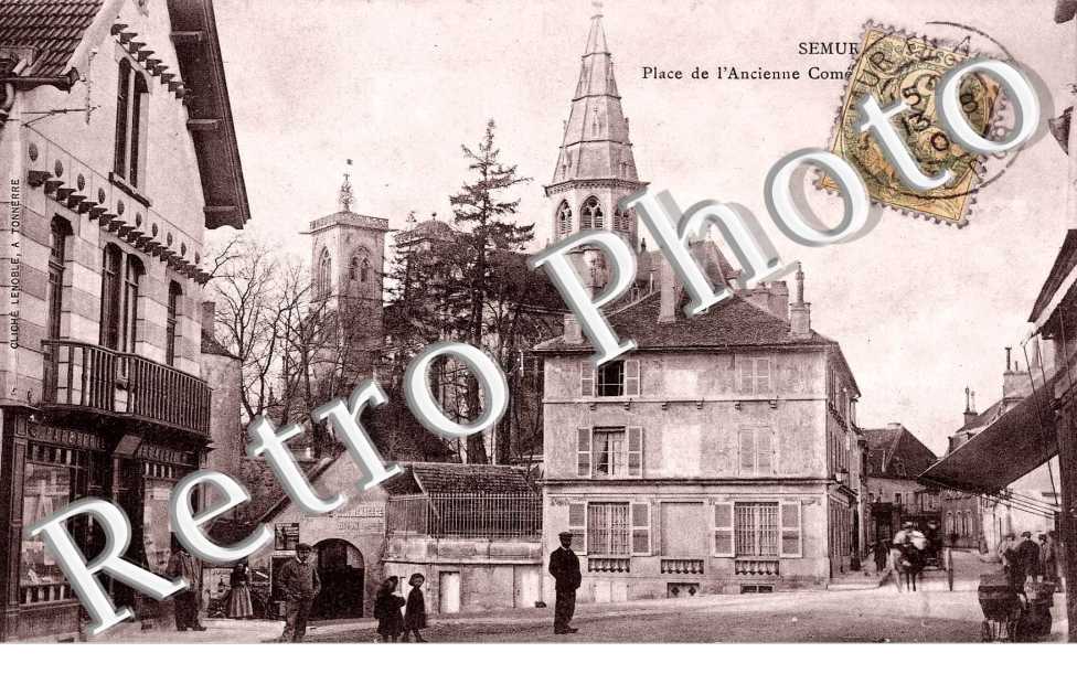 la place de l'ancienne Comedie